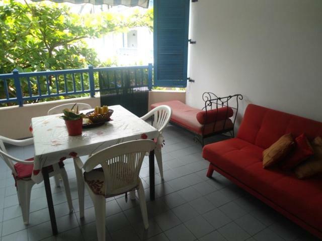 לה דיאמנט Bel Appartement Face A La Plage Au Diamant מראה חיצוני תמונה